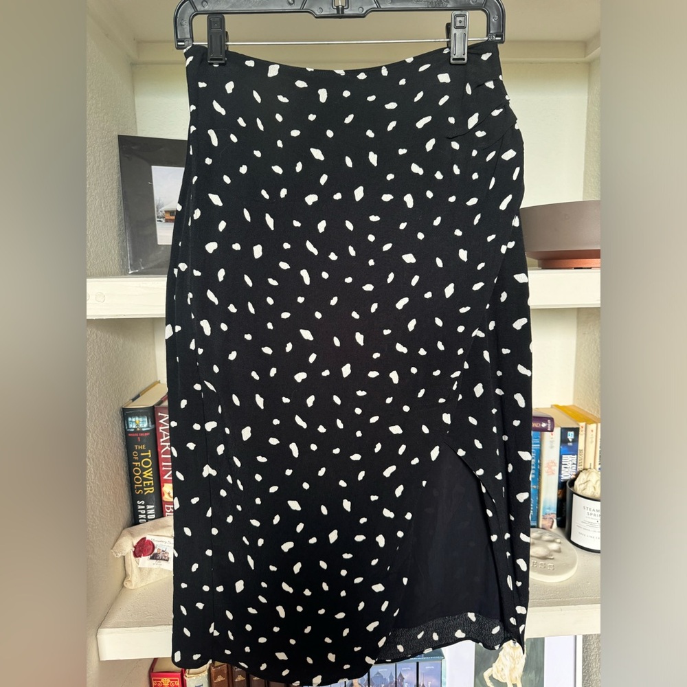 Abercrombie & Fitch Skirt w/ Slit Size Small